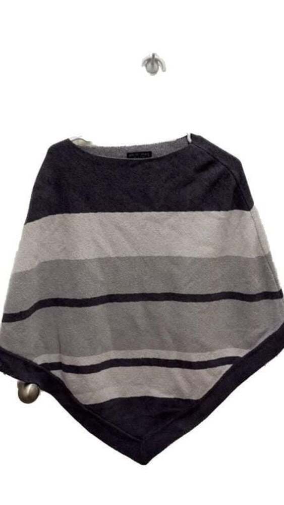 Barefoot Dreams CozyChic Ultra Lite Gray Stripe Ocean Breeze‎ Poncho